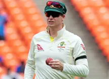 Has Steve Smith Really Not Hit a Ball Since Missing That Full Toss?