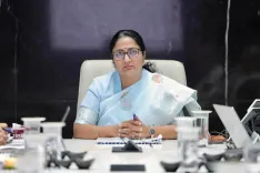 क्या दिल्ली सीएम रेखा गुप्ता ने हमले के 2 हफ्ते बाद सुरक्षा के बीच 'जन सुनवाई' की?