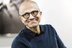 क्या सत्य नडेला ने टेक वर्ल्ड में अपनी पहचान बनाई? माइक्रोसॉफ्ट के सीईओ के सफर की कहानी