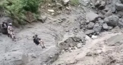 क्या हिमाचल प्रदेश के किन्नौर में आईटीबीपी और एनडीआरएफ ने 413 तीर्थयात्रियों को बचाया?