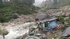 हिमाचल प्रदेश के खनियारा में तेज बहाव की चपेट में आने से कई मजदूर बहे, क्या दो की मौत हो गई?