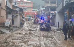 क्या हिमाचल प्रदेश के मंडी में बारिश ने मचाया बवंडर? तीन की हुई मौत!