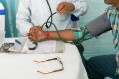 क्या एम्स के अध्ययन में हाई ब्लड प्रेशर को नियंत्रित करने में दो दवाओं का संयोजन प्रभावी है?