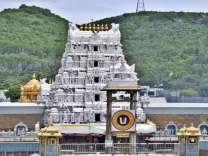 क्या चंद्रग्रहण के कारण आंध्र और तेलंगाना के सभी प्रमुख मंदिर बंद हो गए?
