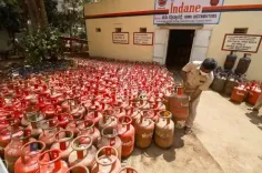 क्या आयात के बावजूद भारत में एलपीजी की कीमतें दुनिया में सबसे कम हैं? : हरदीप पुरी