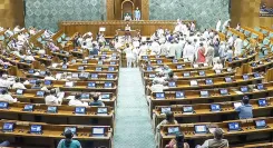 क्या लोकसभा की कार्यवाही सोमवार सुबह 11 बजे तक स्थगित हुई?