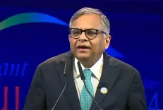 क्या टाटा समूह चिप्स, डिजिटल प्लेटफॉर्म और इलेक्ट्रिक वाहनों पर ध्यान केंद्रित करेगा?