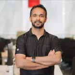 क्या साइलेंट रिवॉल्यूशन एआई वित्तीय दिमागों को एसईसी रिपोर्टिंग की जटिलताओं से मुक्त कर रहा है?