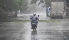 सेंट्रल वियतनाम में टाइफून 'वुटिप' के कारण तीन लोगों की मौत