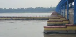 क्या यमुना नदी के जलस्तर में वृद्धि ने दिल्ली में बाढ़ की स्थिति उत्पन्न कर दी?