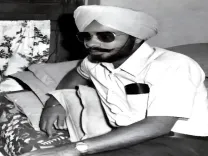 How Did Young Narendra Modi Combat Tyranny During the Emergency?