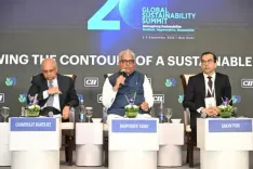Is India the Fastest-Growing Major Economy While Leading Climate Action?