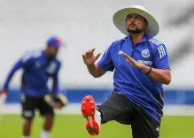 Should India Include Kuldeep in the Fifth Test?