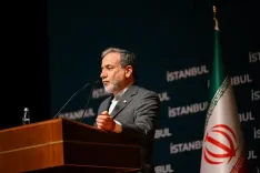 What’s Happening in the Iran-E3 Nuclear Talks in Istanbul?