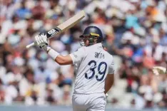 Jamie Smith equals fastest to 1000 Test runs as wicketkeeper, breaks balls-faced record