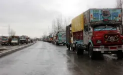 Is the Jammu-Srinagar National Highway Open for Traffic Again?