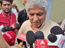 Javed Akhtar says he considers himself very lucky to have worked with
 Shyam Benegal