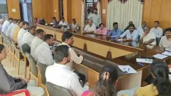 क्या मंत्री संतोष लाड से 'धारवाड़ ध्वनि संगठन' की मांग है कि 'किसानों के लिए खरीद केंद्र खोले जाएं'?