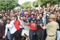 KSCA secretary and treasurer resign after Chinnaswamy stampede