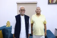 क्या लालू-सुदर्शन रेड्डी की मुलाकात पर अमित मालवीय ने ईमानदारी पर सवाल उठाया?