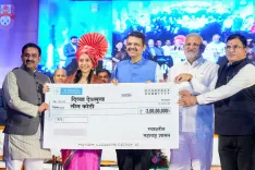 क्या हम भी खिलाड़ी हैं, लेकिन राजनीति में शतरंज खेलते हैं : सीएम देवेंद्र फडणवीस?