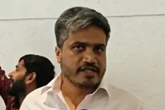 क्या महाराष्ट्र के कृषि मंत्री के रमी खेलने पर कार्रवाई होगी?