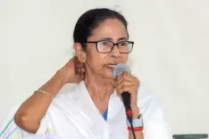 Will Mamata Lead a Rally Against the Alleged Harassment of Bengali-Speaking Migrant Workers?
