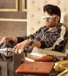 Did Maniesh Paul Just Celebrate 3 Years of Jugjugg Jeeyo?