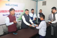 How is the Manipur Government Resettling Displaced Individuals?