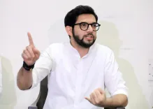 Is There a 'Mega Scam'? Aditya Thackeray's Outrage Over Potholes on Samruddhi Highway and Hindi Language Controversy