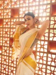 Did Mouni Roy Just Dazzle Us With Her Onam Look?