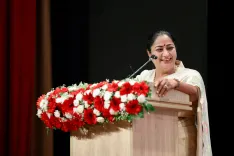 क्या मुझे तूफानों से जूझने की आदत है, असुरी शक्तियों से डरने वाली नहीं?: सीएम रेखा गुप्ता