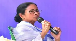 क्या नागरिकों को मातृभाषा के लिए उत्पीड़न की धमकी देना असंवैधानिक है? ममता बनर्जी