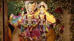 क्या नंद के घर 'आनंद' बन आए कान्हा? कृष्ण मंदिरों में उमड़ा आस्था का जनसैलाब