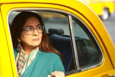 What Does Neena Gupta Say About Working with Anupam Kher?