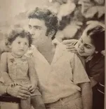 Did Neetu Kapoor Just Share a Rare Moment of Rishi Kapoor with Baby Riddhima?