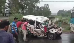 क्या पश्चिम बंगाल के पुरुलिया में भीषण सड़क दुर्घटना में 9 लोगों की मौत हुई?