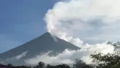 Philippines orders full evacuation amid possible volcanic re-eruption
