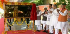 What Did PM Modi Unveil at Amrit Bharat Deshnoke Railway Station?