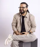 Why Does Pritam Call Pink Floyd His Favorite Band?
