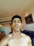 How Does Pulkit Samrat 'Marinate' His Face with Kriti Kharbanda's Nuskhe?