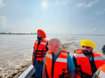 What Actions Are Punjab Ministers and Sisodia Taking to Support Flood-Hit Villages Along the Beas River?