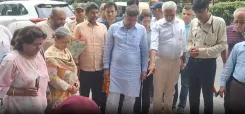 Can PWD Minister Parvesh Verma Successfully Repair 3,400 Potholes in a Day?