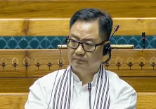 क्या राहुल गांधी को सुप्रीम कोर्ट की फटकार पर किरेन रिजिजू ने कांग्रेस पर झूठा नैरेटिव फैलाने का आरोप लगाया?