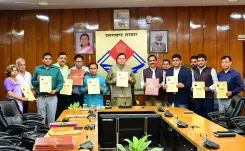 क्या देहरादून और हल्द्वानी में तीमारदारों के लिए विश्राम गृह बनाए जाएंगे?