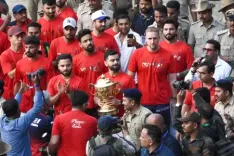RCB annouce Rs 10 lakh financial aid to kin of 11 deceased in stampede outside Chinnaswamy Stadium  