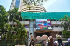 Are Sensex and Nifty Facing a Slight Dip Amid Mixed Global Signals?