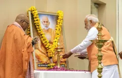 क्या पीएम मोदी ने श्री नारायण गुरु जयंती पर श्रद्धांजलि दी और उनके योगदान को याद किया?