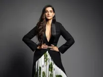 Is ‘Abhi Toh Party Shuru Hui Hai’ One of Sonam Kapoor's Favorite Songs?