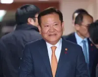 South Korean Interior Minister Lee Sang-min offers to step down amid martial law turmoil